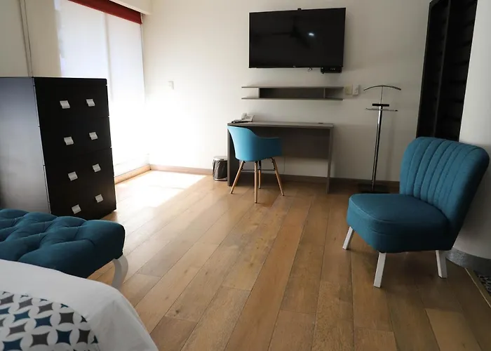 Capital Luxury Apartments & Offices Aparthotel 4*