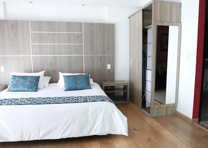 Capital Luxury Apartments & Offices 4*