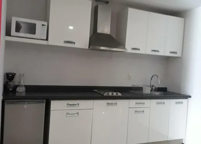 Capital Luxury Apartments & Offices Апарт-отель
